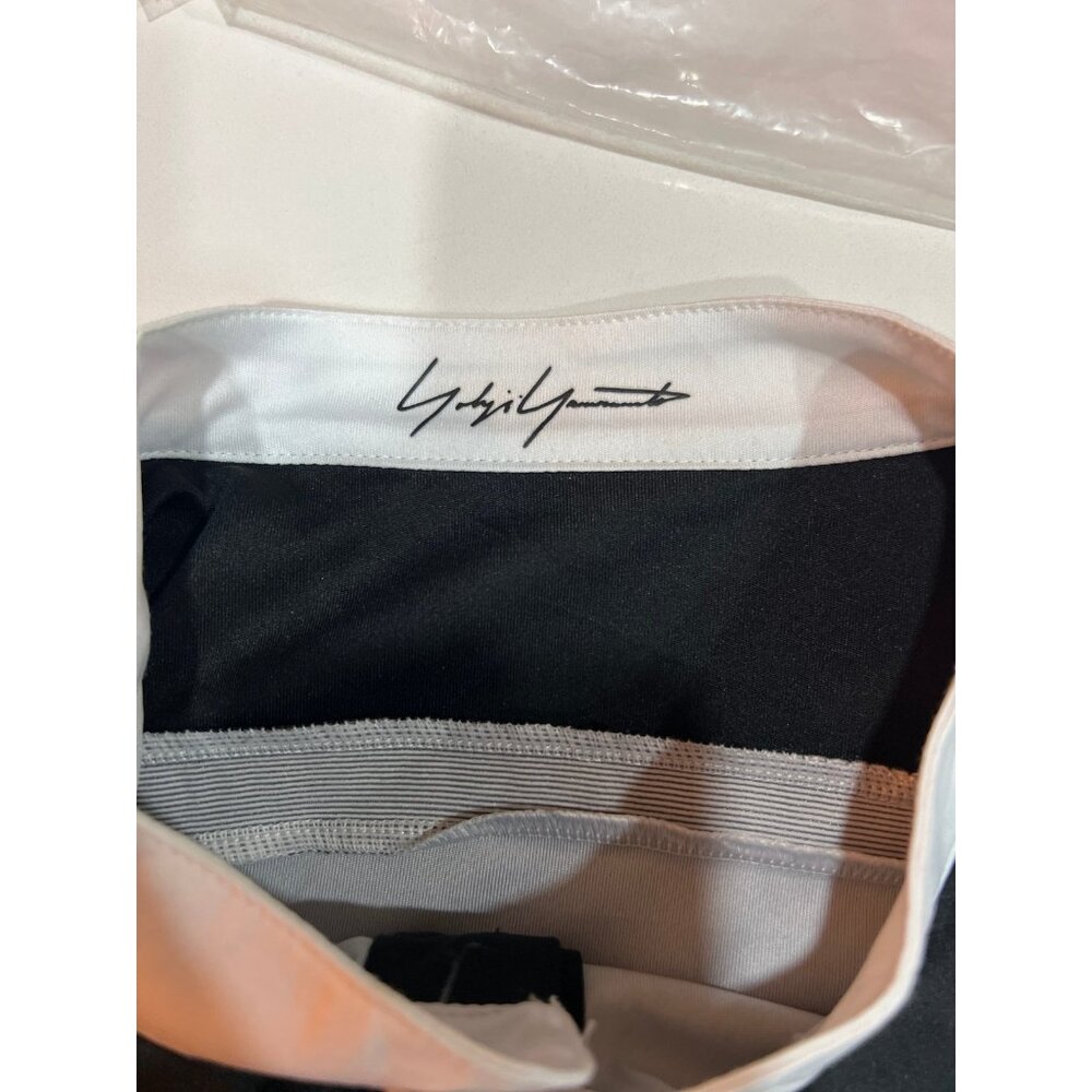 SOURCE UNKNOWN: Real Madrid Third Kit - image 10